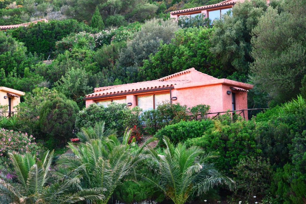 Sosventos Village Hotel Teulada Eksteriør billede