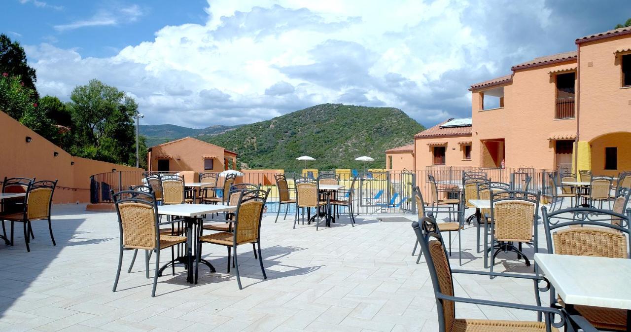 Sosventos Village Hotel Teulada Eksteriør billede