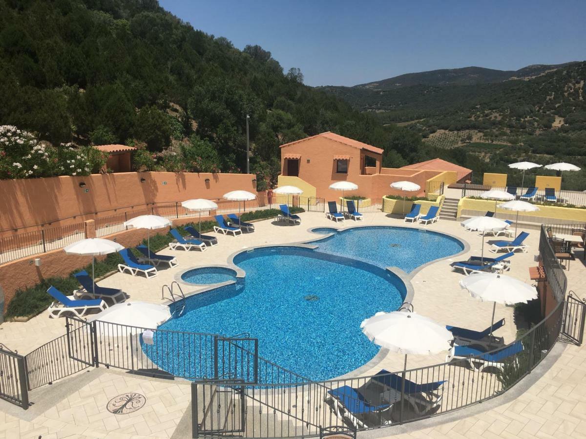 Sosventos Village Hotel Teulada Eksteriør billede