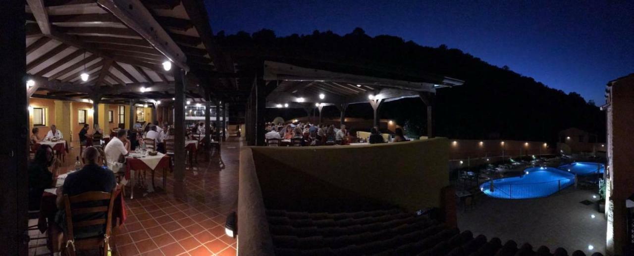Sosventos Village Hotel Teulada Eksteriør billede