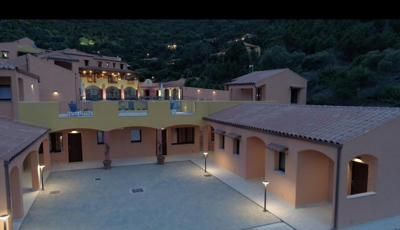 Sosventos Village Hotel Teulada Eksteriør billede