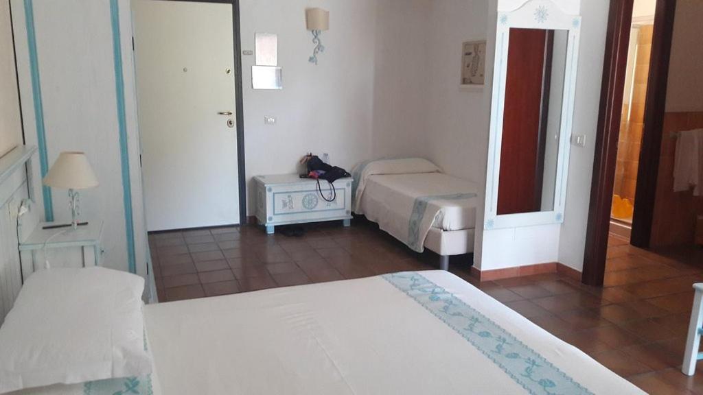 Sosventos Village Hotel Teulada Eksteriør billede
